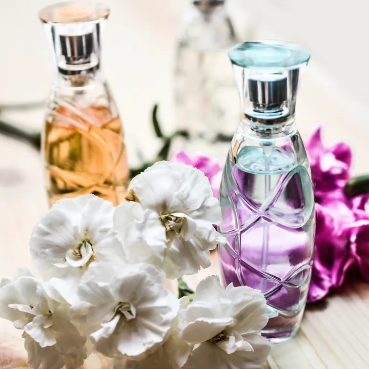 عطر نسائي 100 مل